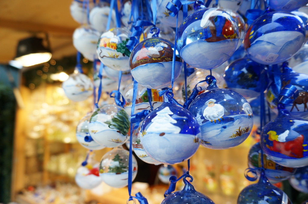 Schoenbrunn Christmas Market at the Vienna Palace: Gift Guide
