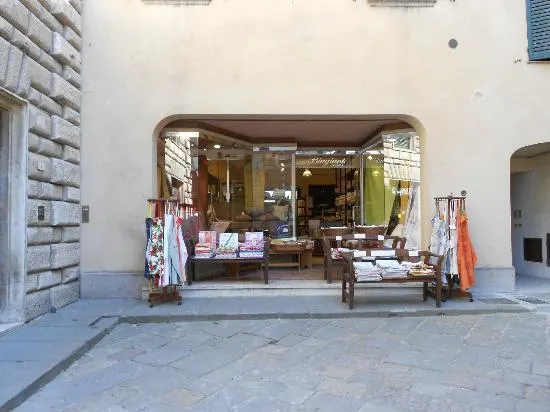 biagianti linen shop montepulciano