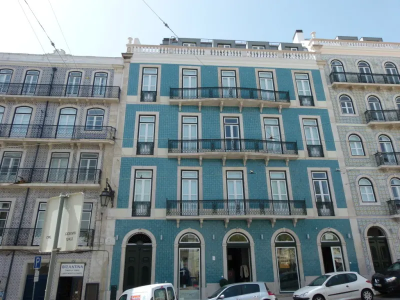 lisbon tile building