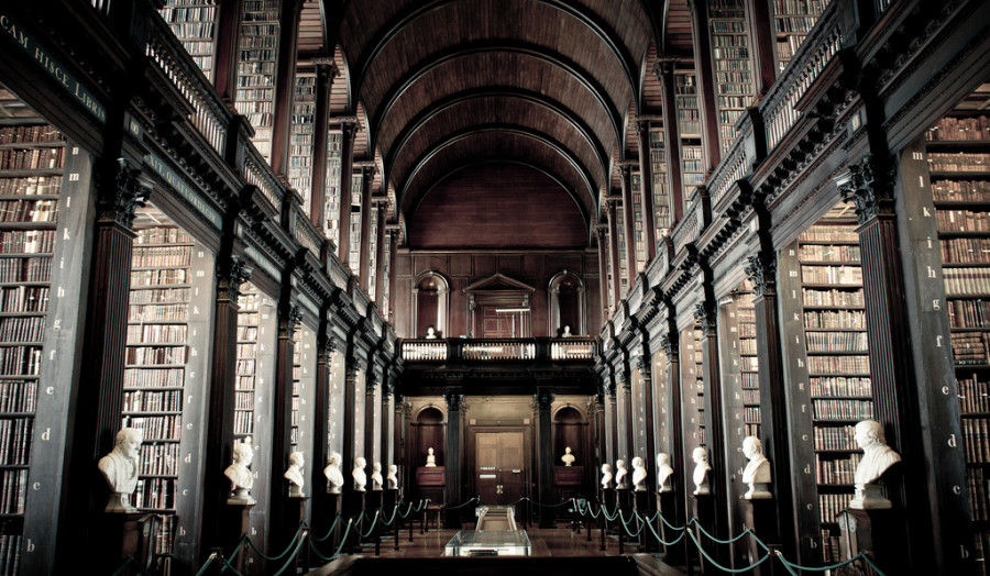 Dublin attractions Old Library Dublin Trinity College
