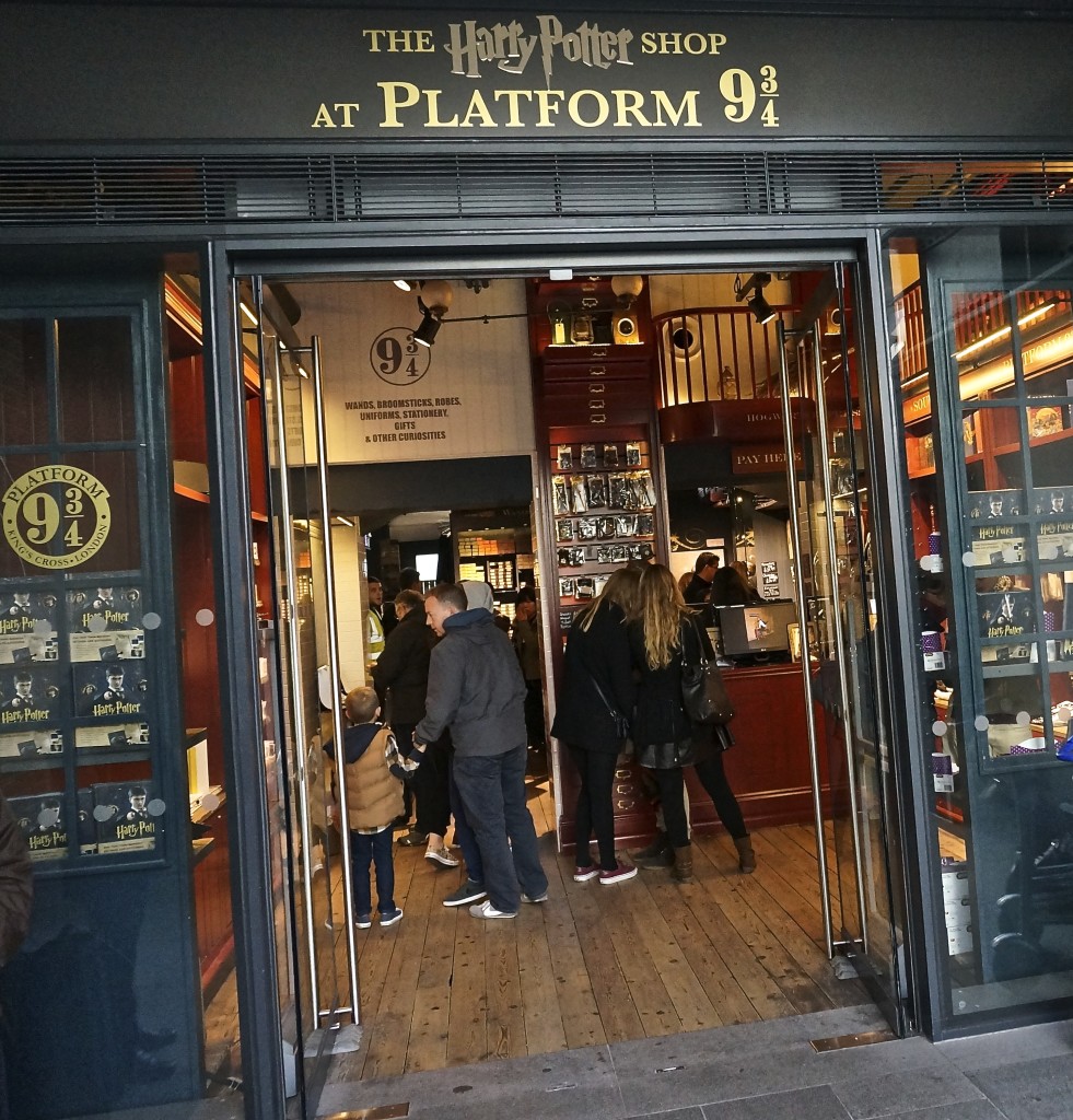 Harry Potter gift shop at platform 9 3/4 Kings Cross station London