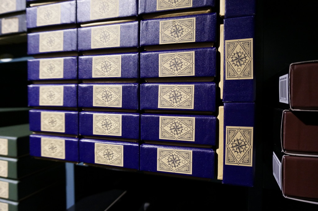 Harry Potter boxes of wands Harry Potter gift shop platform 9 3/4 Kings Cross london souvenir