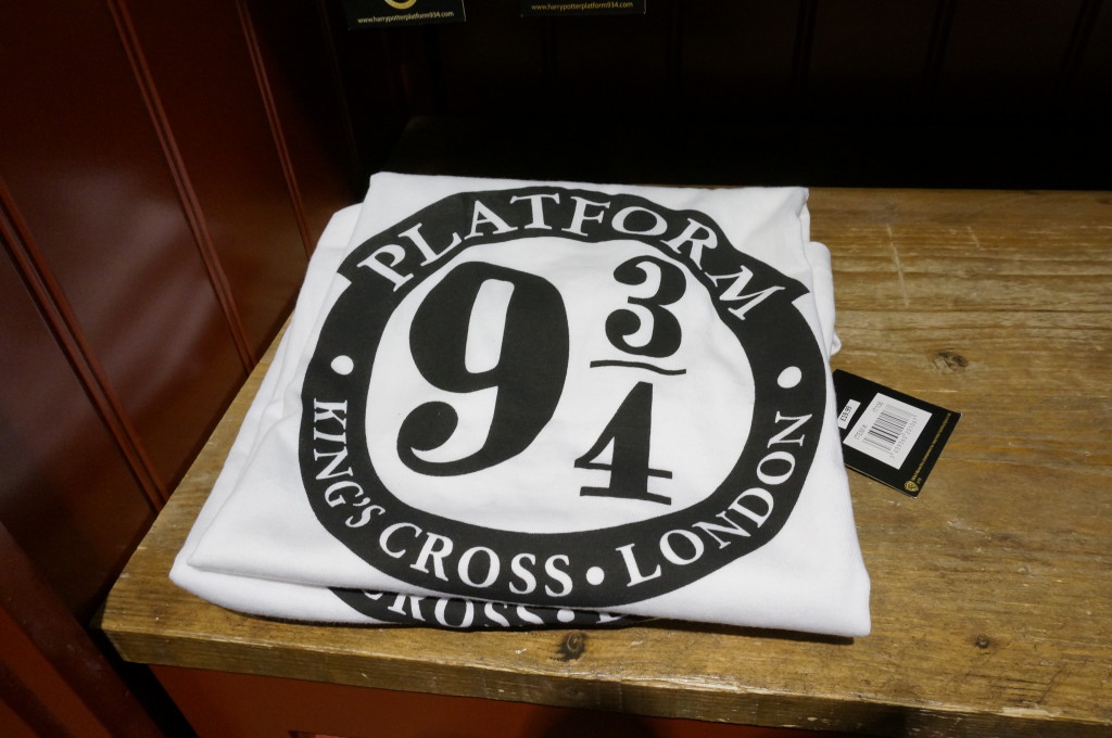 Harry Potter t shirt 9 3/4 Harry Potter gift souvenir shop Platform 9 3/4 London Kings Cross