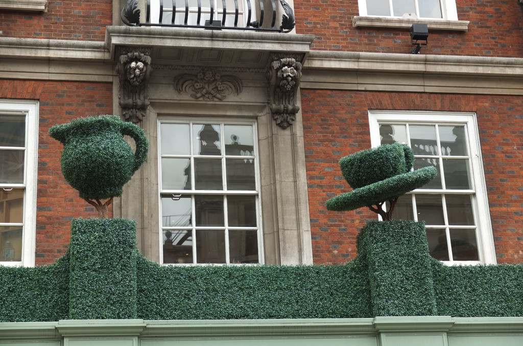 Fortnum and mason topiary