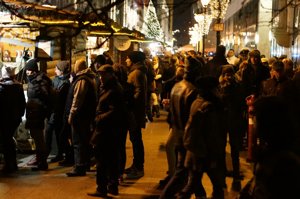 budapest christmas market fair 