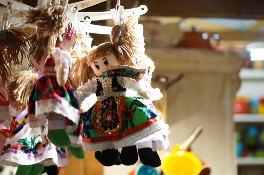 budapest souvenir hungarian doll handmade craft christmas market fair