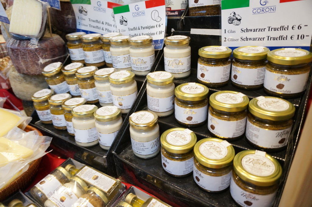 Schoenbrunn Christmas Market, Vienna. jam honey food gift.