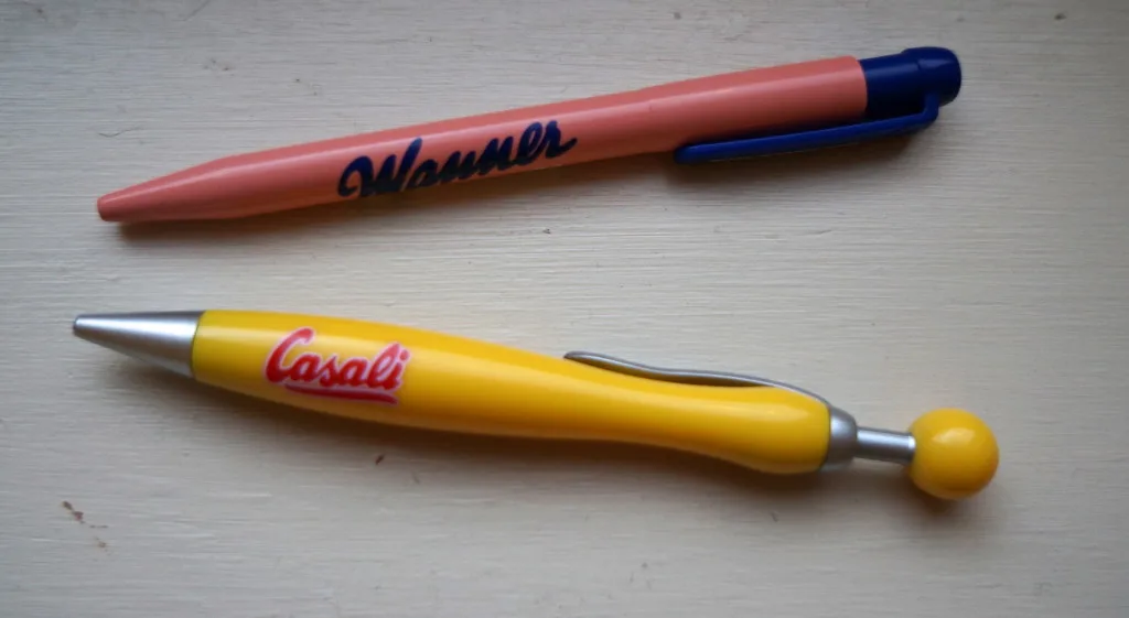 vienna souvenir manner pens