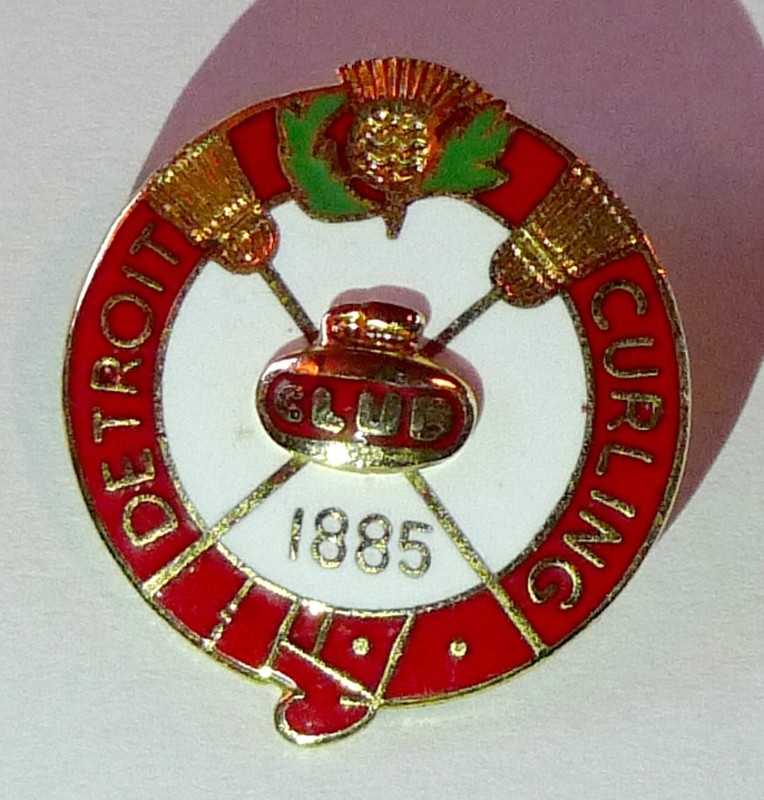 Detroit souvenir Curling Pin Badge 