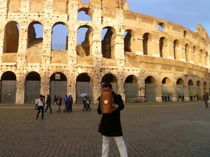 gladiator souvenir-at-the-colisseum