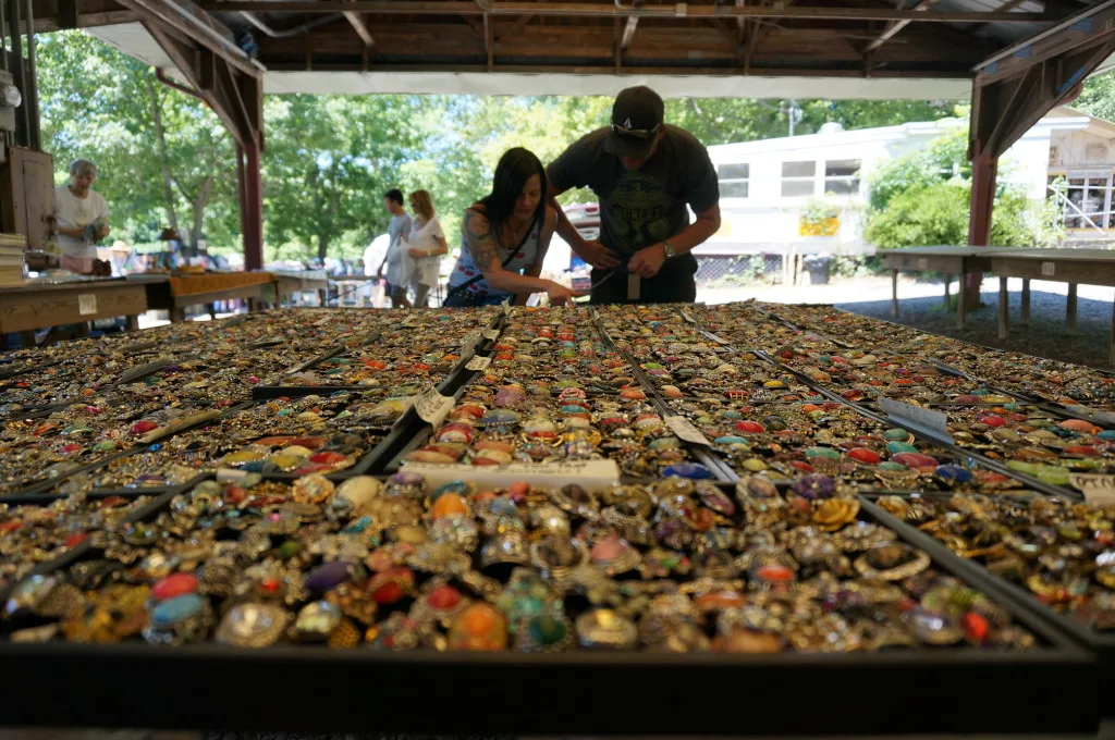 golden flea market jewlery