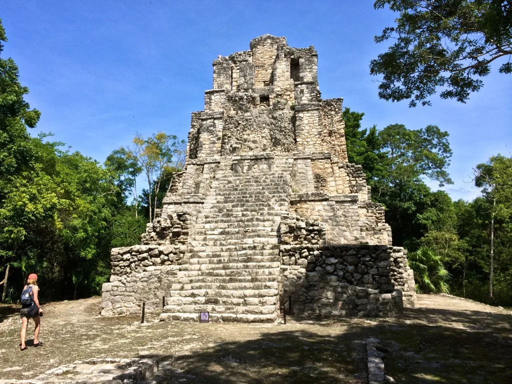 mexico ruins tulum empty no people