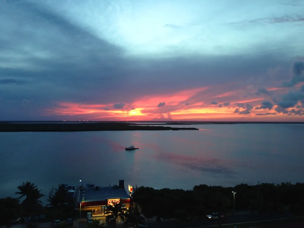cancun mexico sunset flipkey view condo