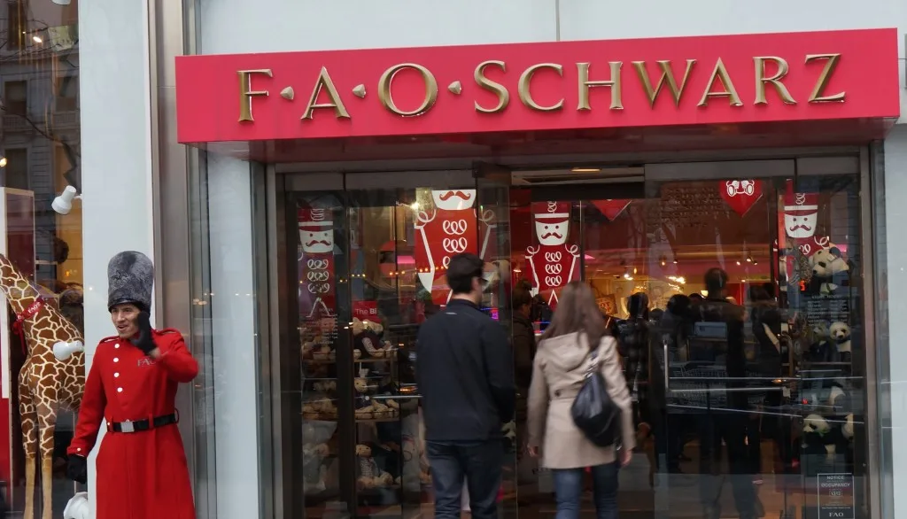 The NYC Shop – FAO Schwarz