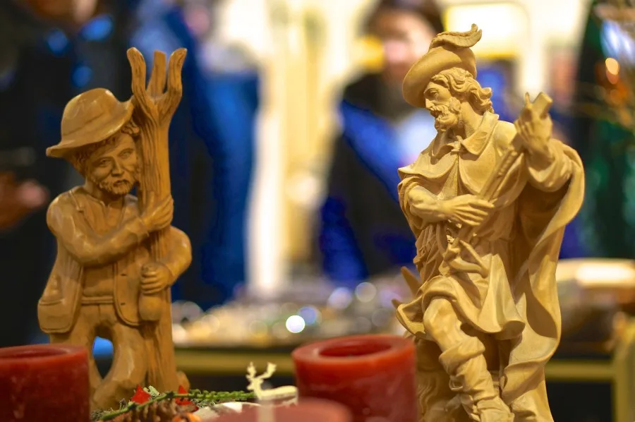 Austrian kitsch shopping vienna souvenir gift carved wood figure