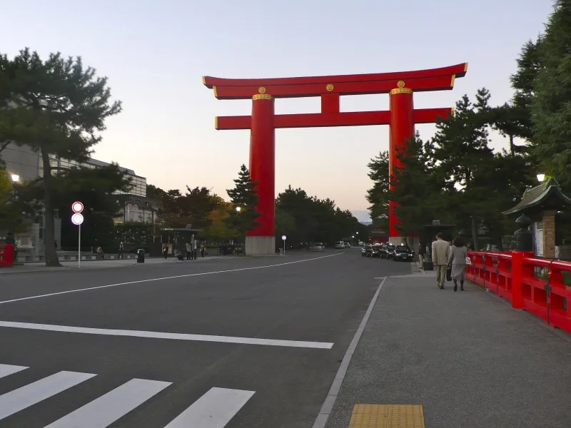 heian shrine kyoto japan tori red dusk