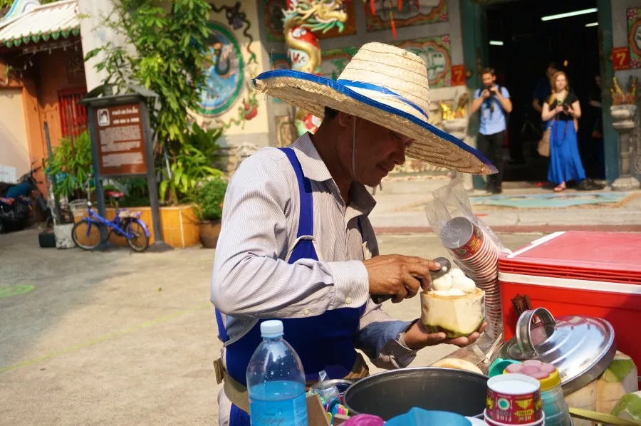 chinatown coconut ice cream vendor