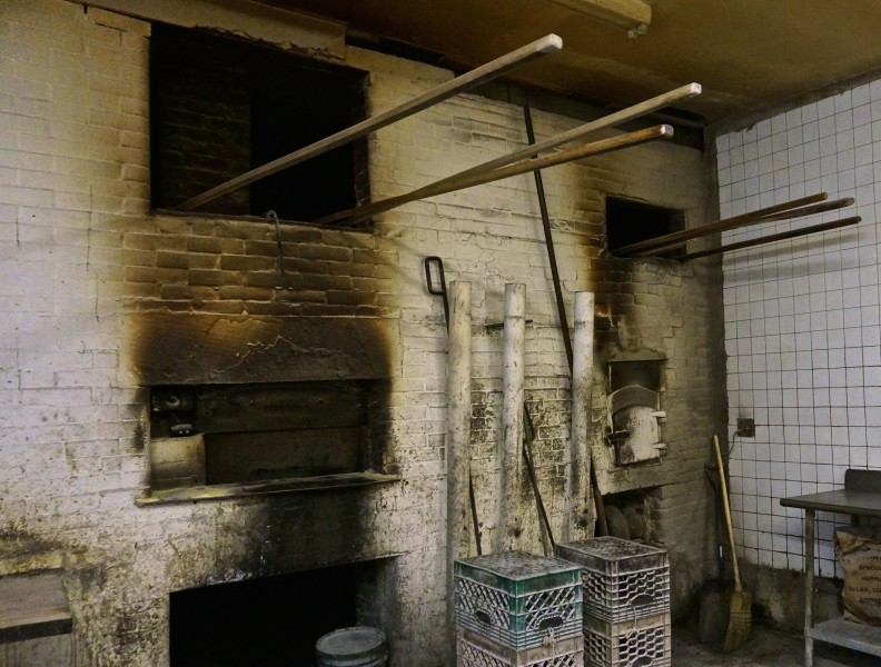 dom's hoboken coal oven bread