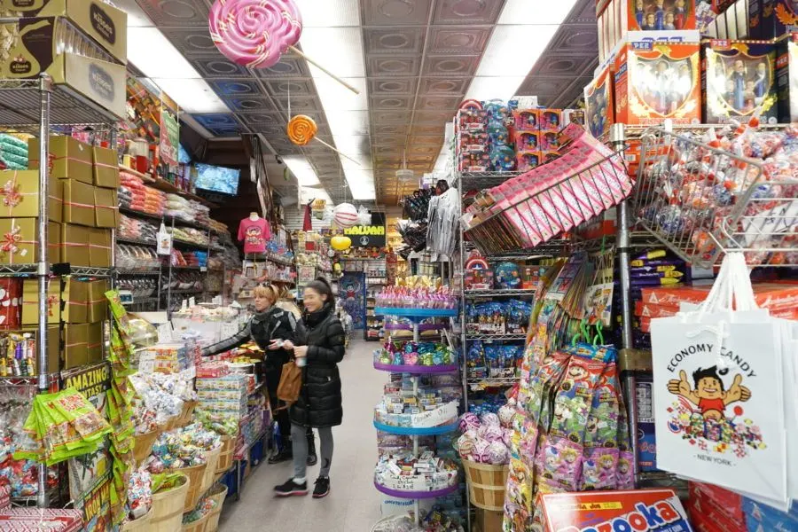 economy candy inside store nyc 