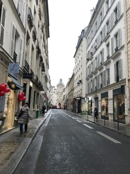 shopping rue de Sévigné paris outlets best stores marais