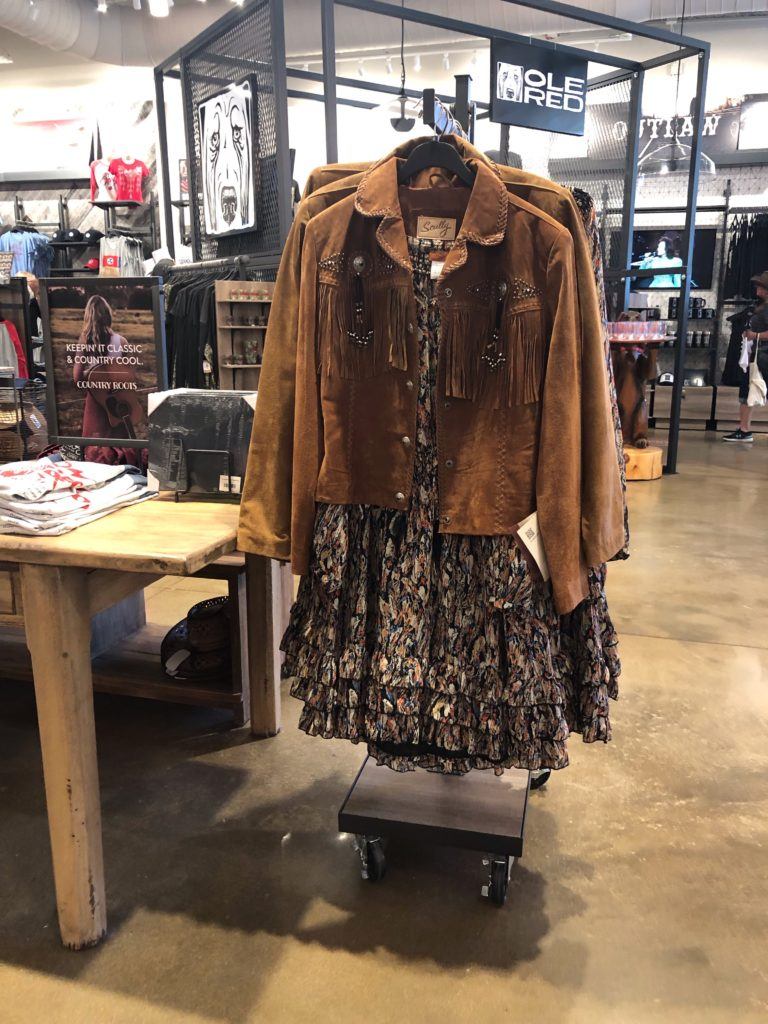 Best Authentic Souvenirs from Nashville (Not your Typical List) Souvenir Finder