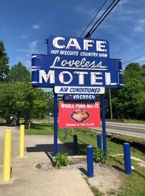 loveless cafe and motel sign hot biscuits photo nashville