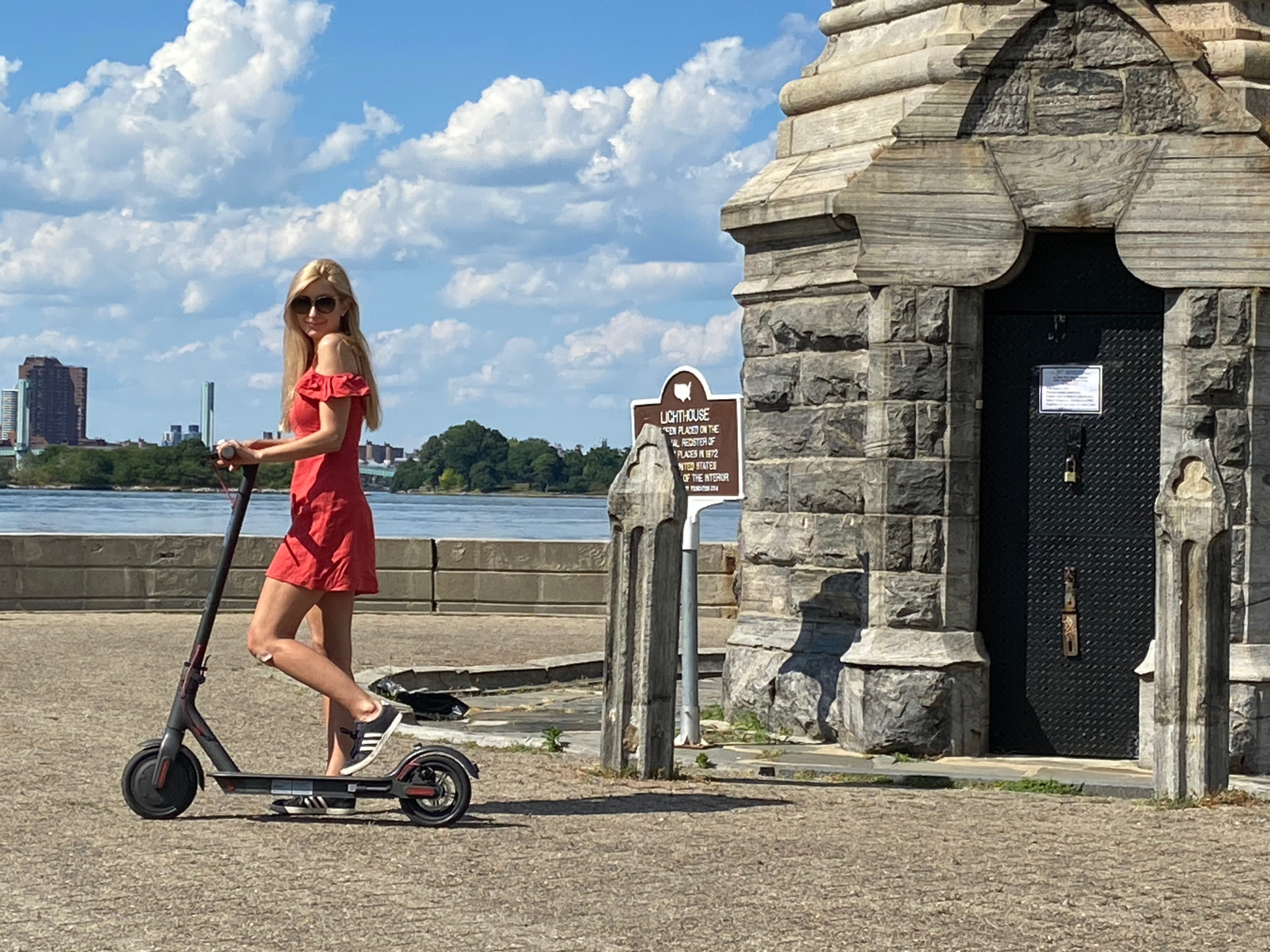 The Ultimate First Timer Guide to Buying an Electric Scooter