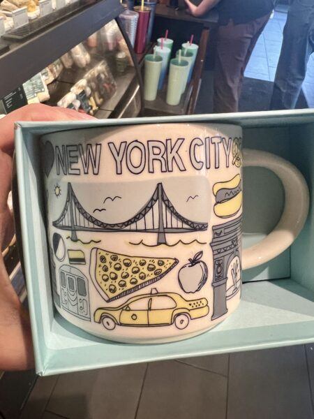 new york tourist shop